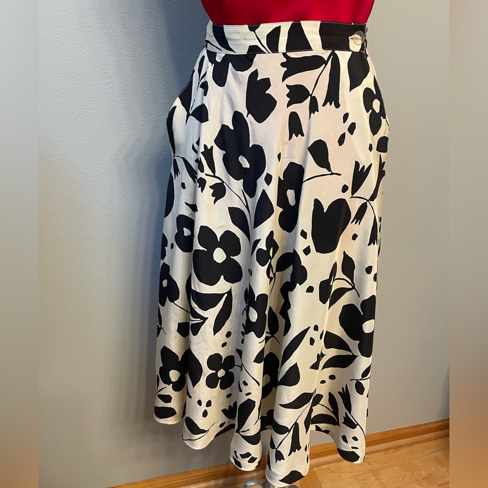 Silk Christian Dior Black Cream Floral Skirt